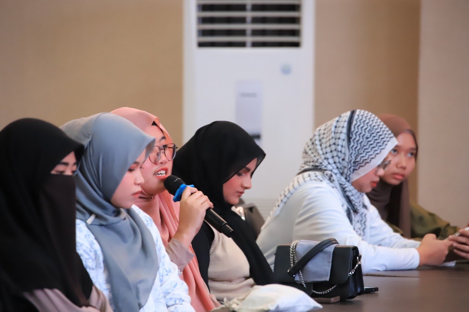 Studying Islam in Indonesia: International Students Enthusiastically Join Islamic Enrichment Program